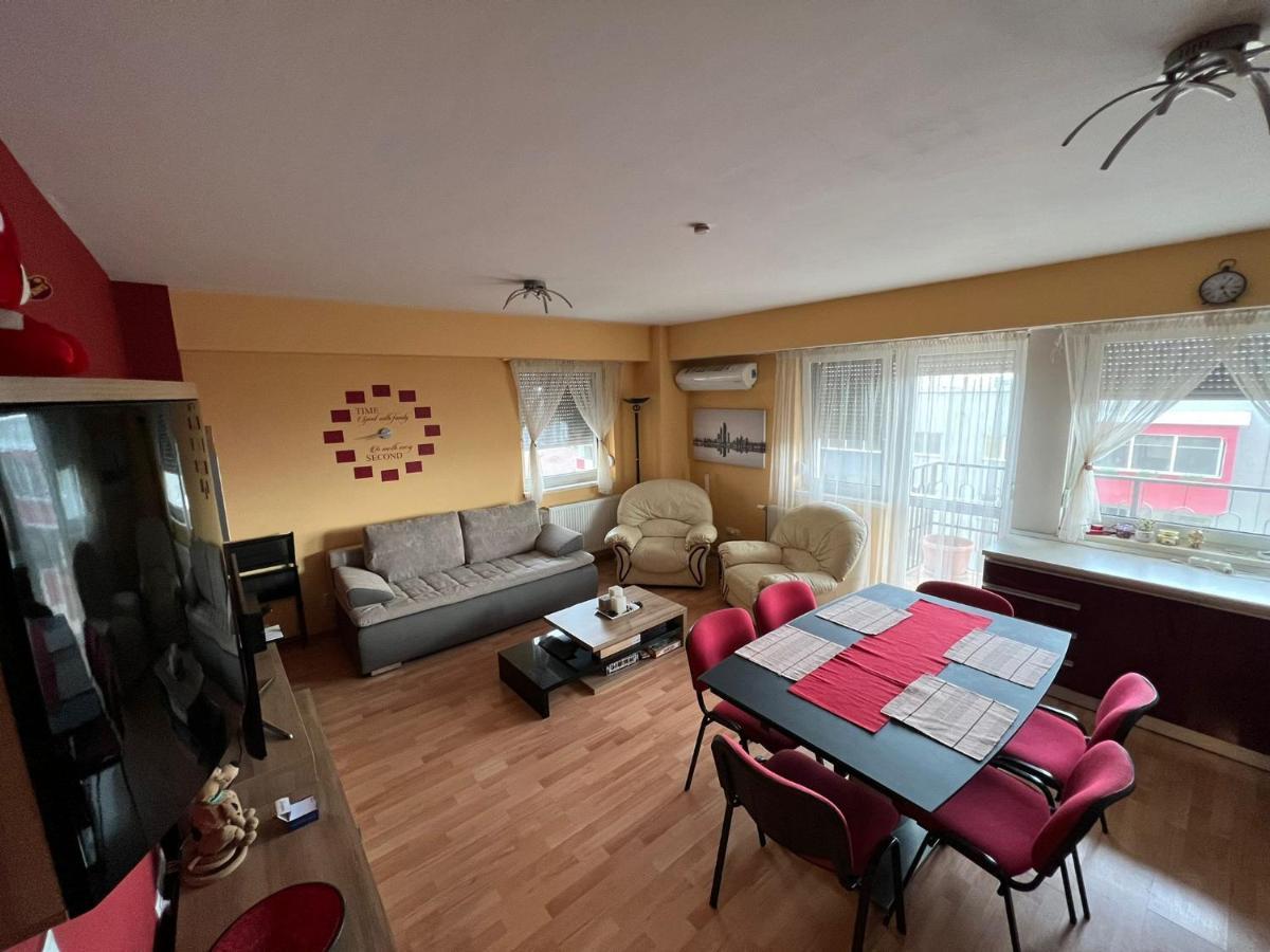 Bgd Home Oradea Εξωτερικό φωτογραφία